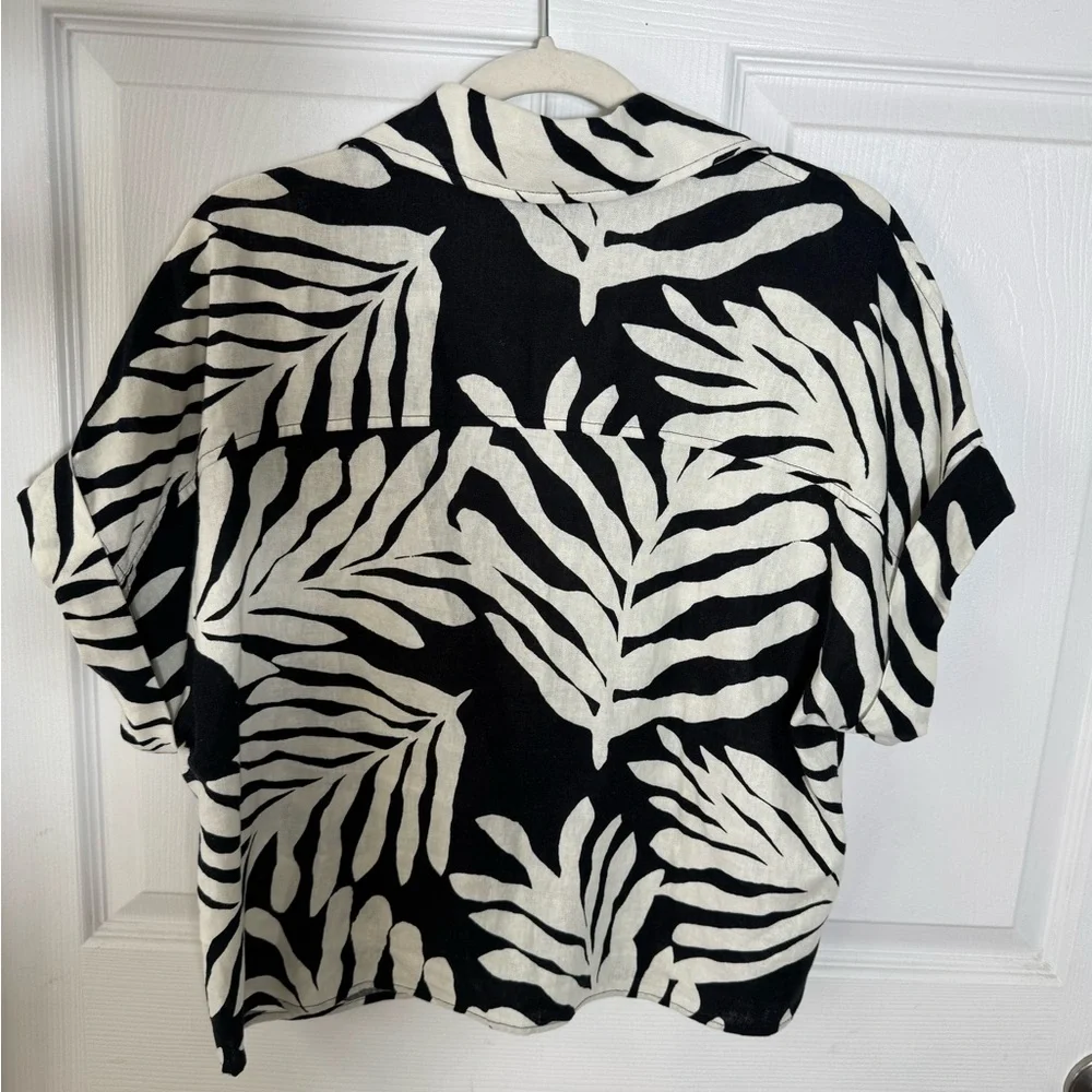 Rachel Roy Linen Blend Palm Leaf Boxy Top Medium Black Cream - Picture 7 of 8